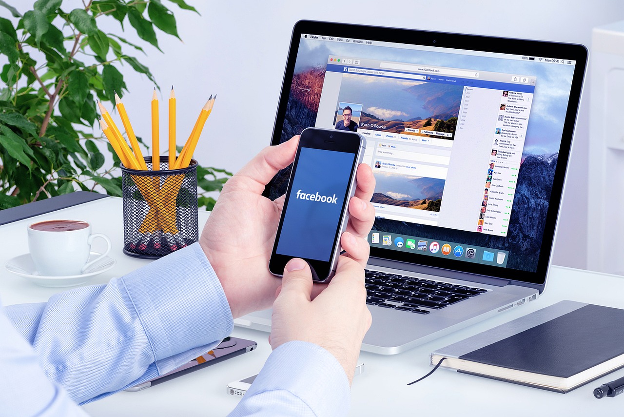 Facebook mainonta Facebook mainonta